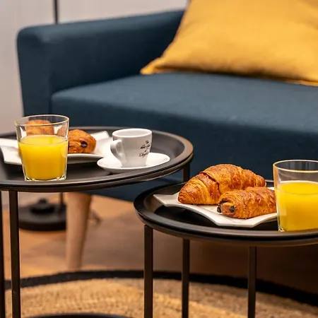 Duplex Saveria - Terrace - Netflix - 尼斯