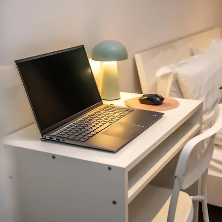 Daire Duplex Saveria - Terrace - Netflix -