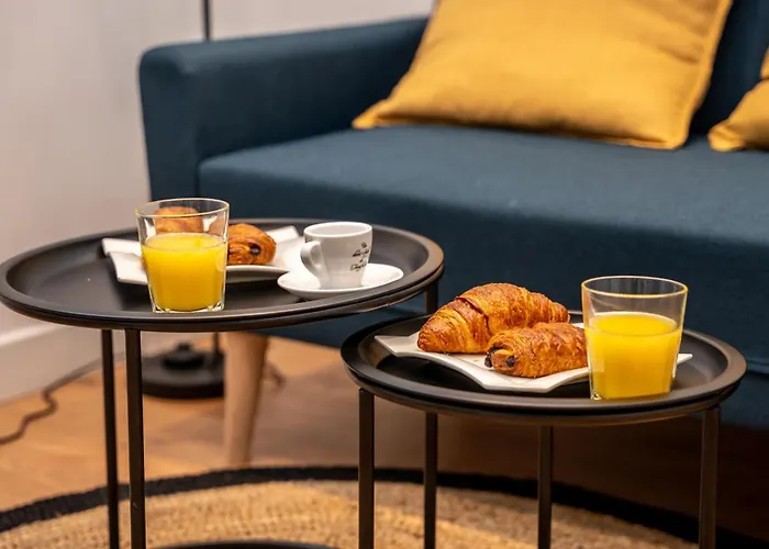 Duplex Saveria - Terrace - Netflix - Nicea